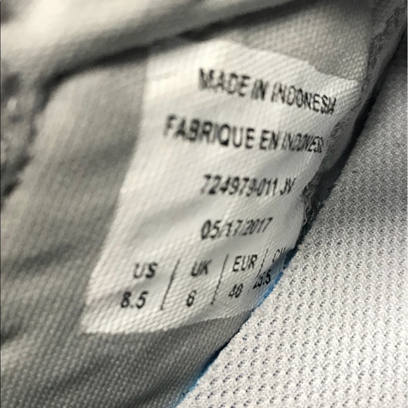 NWT Nike Juvenate Wolf w/Grey WMNS - Picture 8 of 8